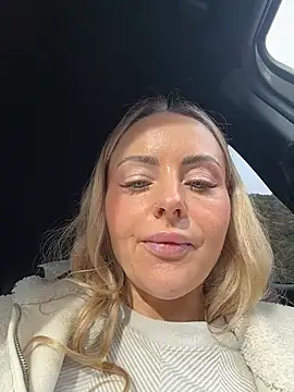 Webkamerová show EmaSalis