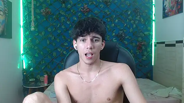 AmethystShadow17 live XXX chat