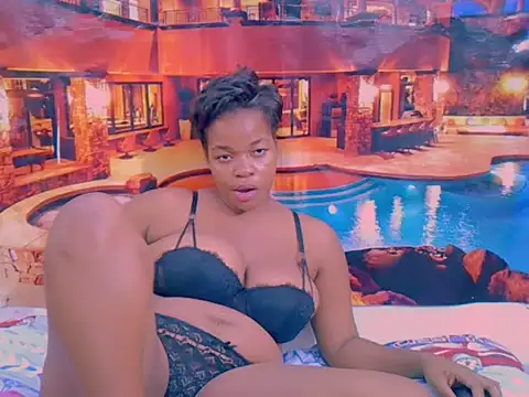 EbonyCurvaceous1 Chat XXX live