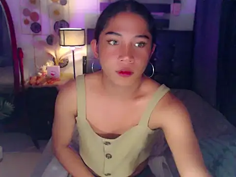 Eacakes: вебкам-шоу