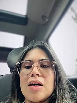 Chatroom XXX en direct de melanny10