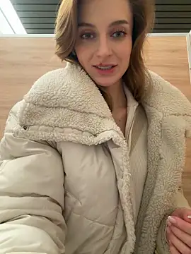 -AngelAri- Live XXX Chat