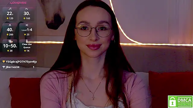 Živý XXX chat Emily_Simon