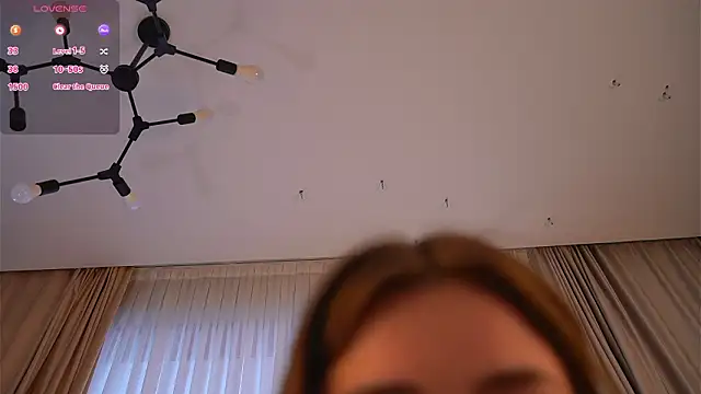 LindaFarm Adlı Modelin Web Kamerası Şovu