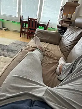 subi4sex webcam show