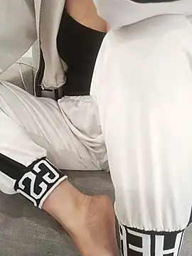 Leexus-niew 在線直播表演