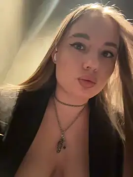 VineraSweetのライブXXXチャット