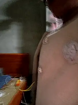 Melylyna Chat XXX live