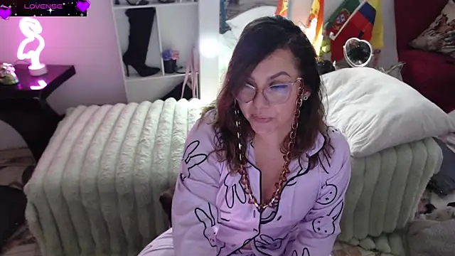 Myrnasexxx Pertunjukan Webcam