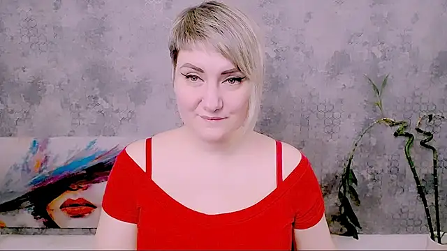 XXX chat uživo modela Djullia