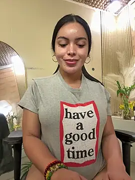 TS-SimplyTheBest live XXX chat