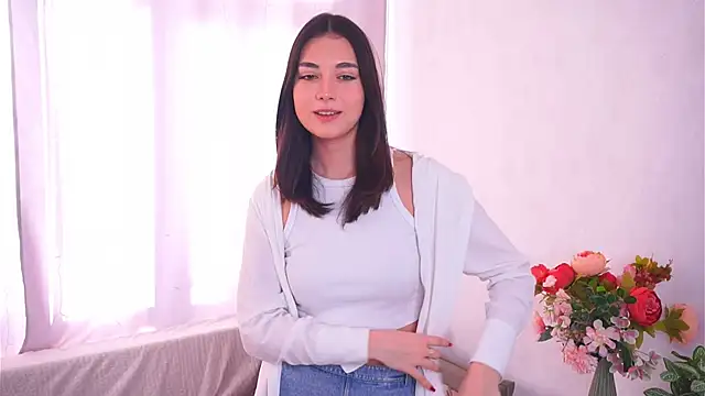 ElyseMangina's Live XXX Chat