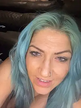 LittleMissEeve webcam show