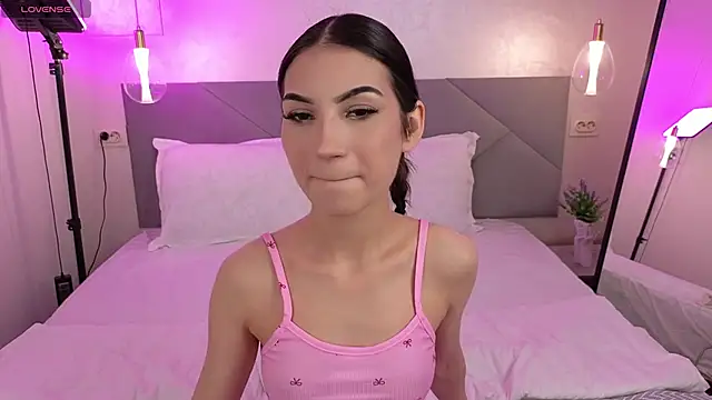 SlowSweetWhispe 即時 XXX 聊天