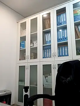 ialnuyoa_h – Live XXX-chat