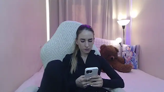 دردشة DeboraHorny الجنسية المباشرة