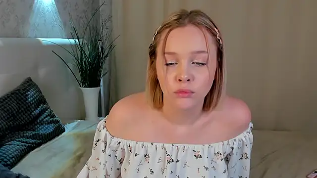 MaryShiotta: онлайн-секс-чат