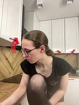 Chat +18 de MartiniiSelenna ao vivo