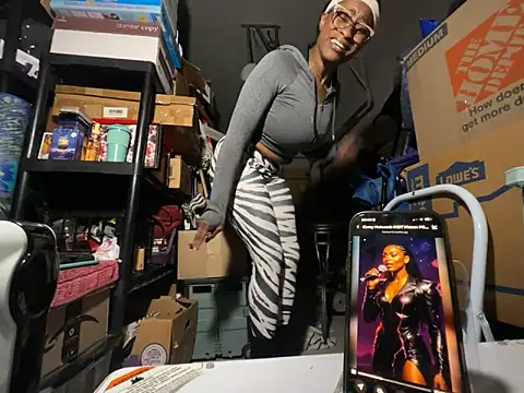 wynterheat's Webcam Show