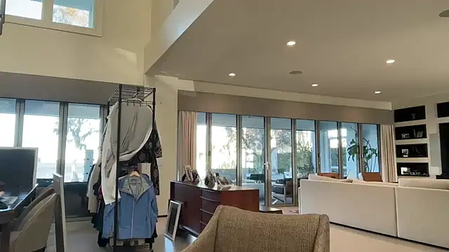 69woodinsonのウェブカメラショー