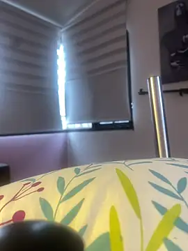 PrettyHamaica's Webcam Show