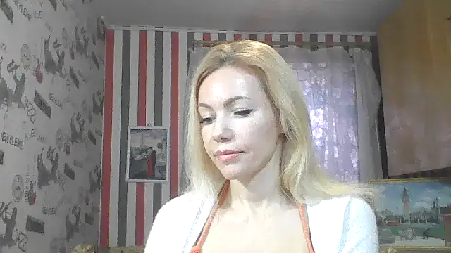 Amoretta Live XXX Chat