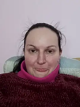 BustyLadyAlma's Live XXX Chat