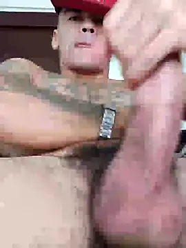 GilberMxx: διαδικτυακό σόου στην κάμερα