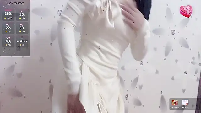 Apple8- live XXX chat