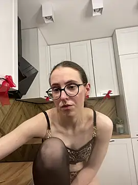 XXX chat uživo modela MartiniiSelenna