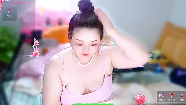 AngelwithEcup 网络视讯表演