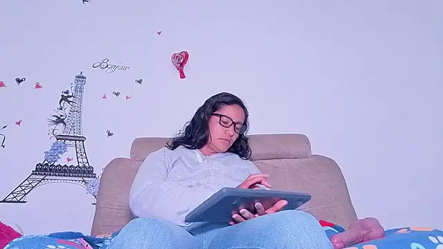 Anto055 live XXX chat