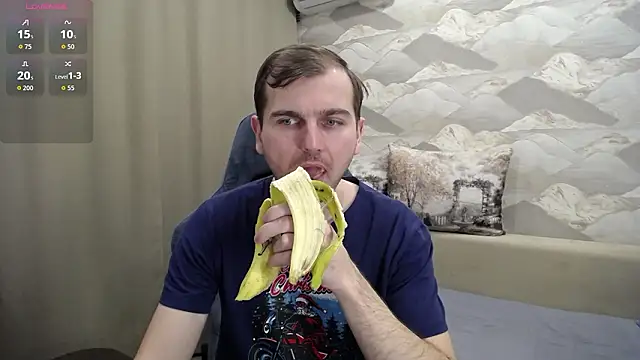 SerzhKorol1 Show in webcam