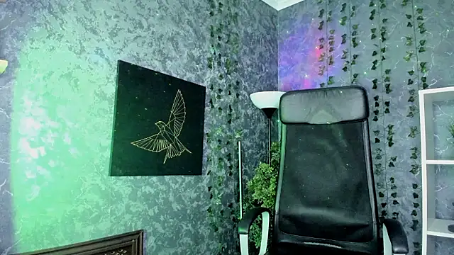 AlexxSweet Show in webcam