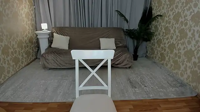 Онлайн чат XXX KiraTempt