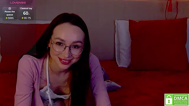 Emily_SimonのライブXXXチャット