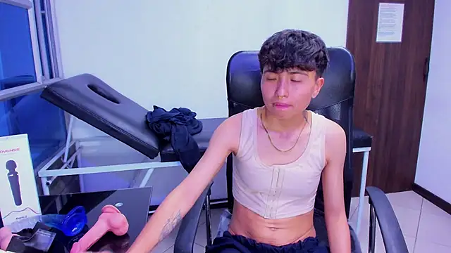 Im_Mathias: απευθείας συνομιλία ΧΧΧ