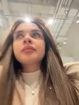 KristiRich: онлайн-секс-чат