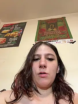 Chat XXX en directo de ivybabby