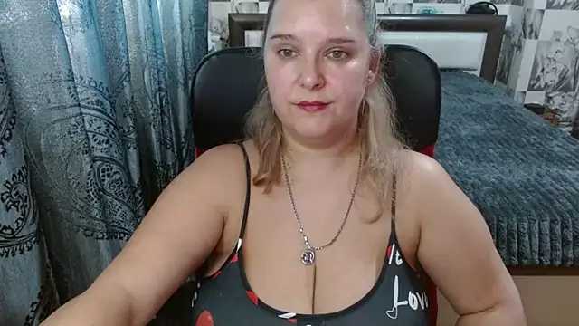 Boolochka: онлайн-секс-чат