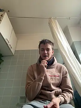 Toyjungee Chat XXX live