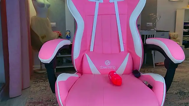 popjenny: онлайн-секс-чат