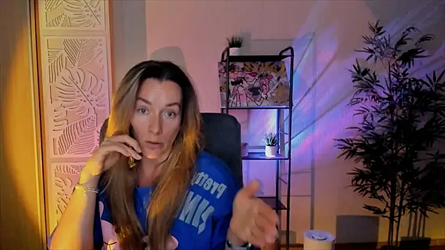 RebeccaMartinez: онлайн-секс-чат