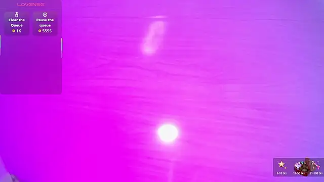 Miley_Walker1 élő XXX-chatje