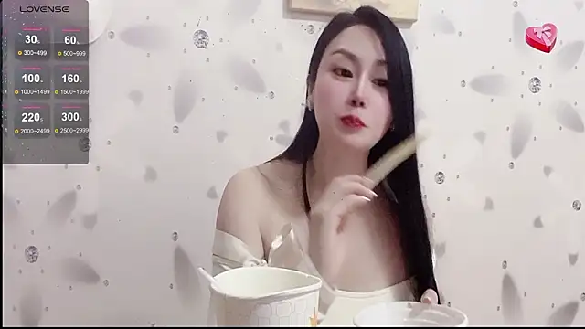 Apple8- élő XXX-chatje