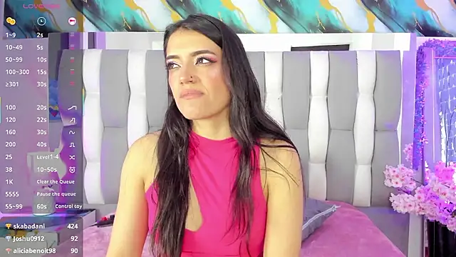 IsaDiiaz Adlı Modelin Canlı XXX Sohbeti