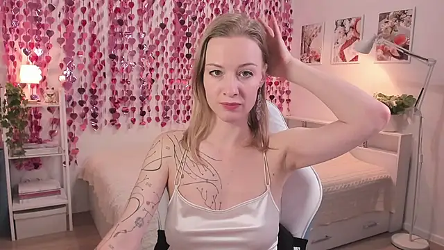 MissRightX live XXX chat