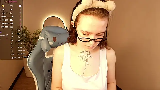 Elastikisss' Live XXX Chat