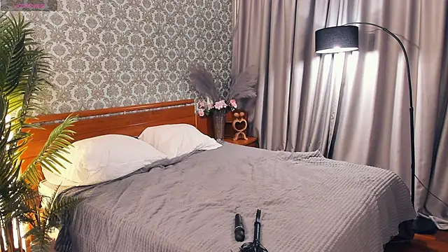 MikeDreese's Live XXX Chat