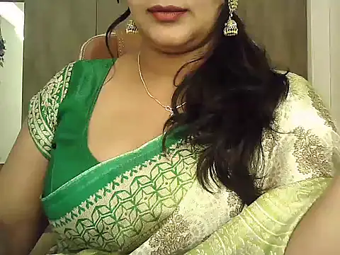 Show de Spandana_Sweety na webcam